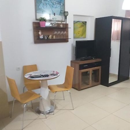 Guest House Orlihome Хайфа Екстер'єр фото