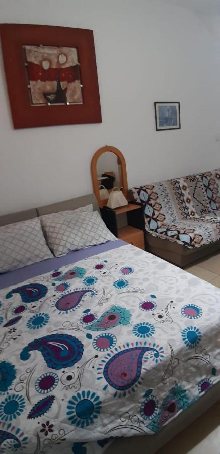 Guest House Orlihome Хайфа Екстер'єр фото