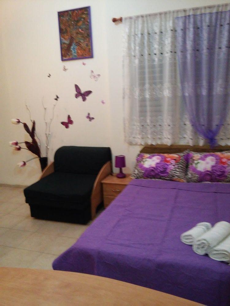 Guest House Orlihome Хайфа Екстер'єр фото