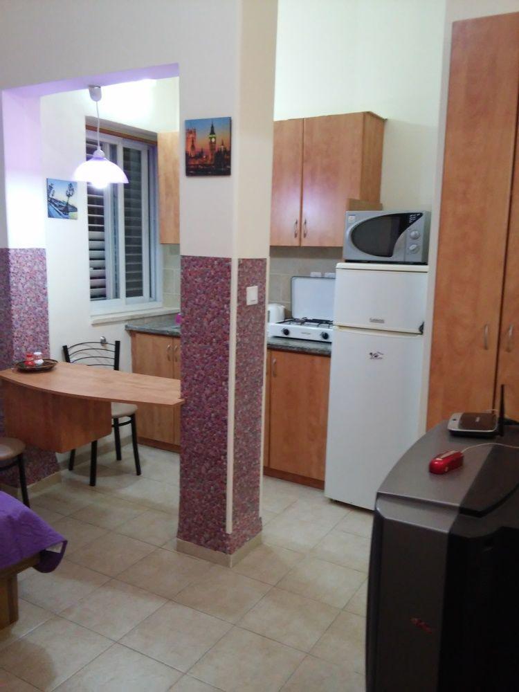 Guest House Orlihome Хайфа Екстер'єр фото