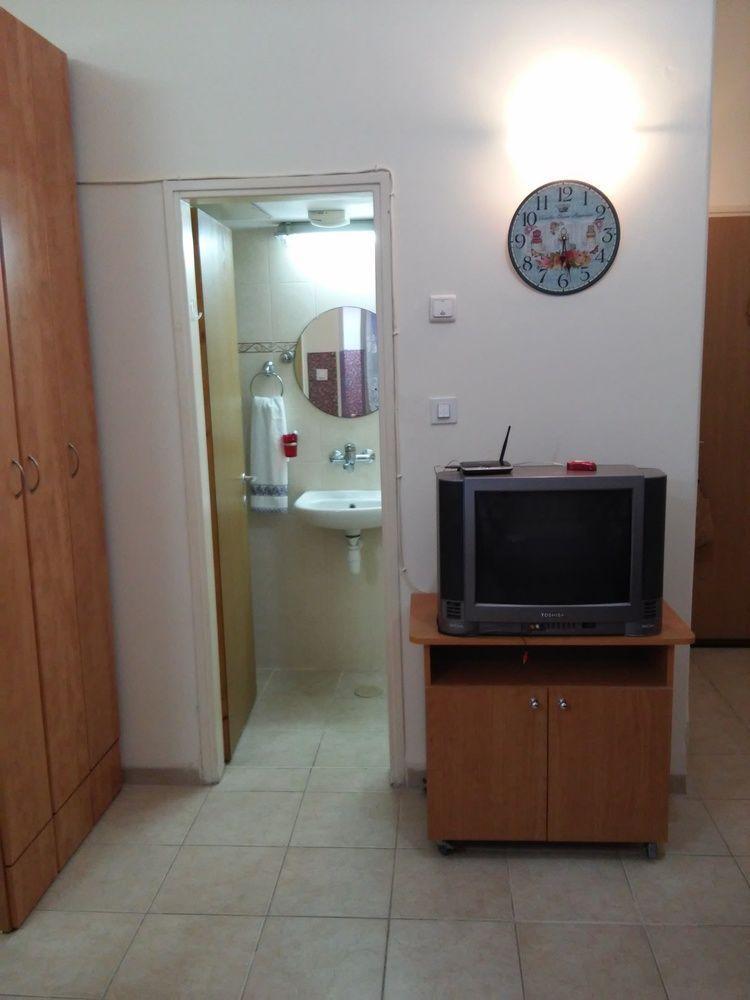 Guest House Orlihome Хайфа Екстер'єр фото