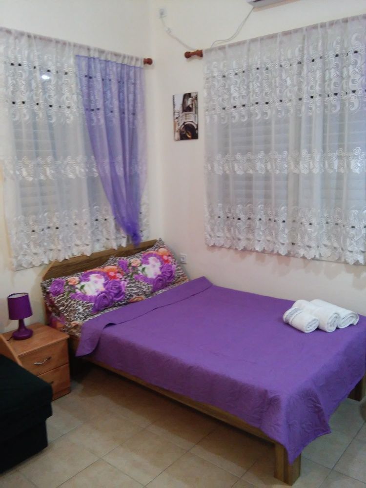 Guest House Orlihome Хайфа Екстер'єр фото