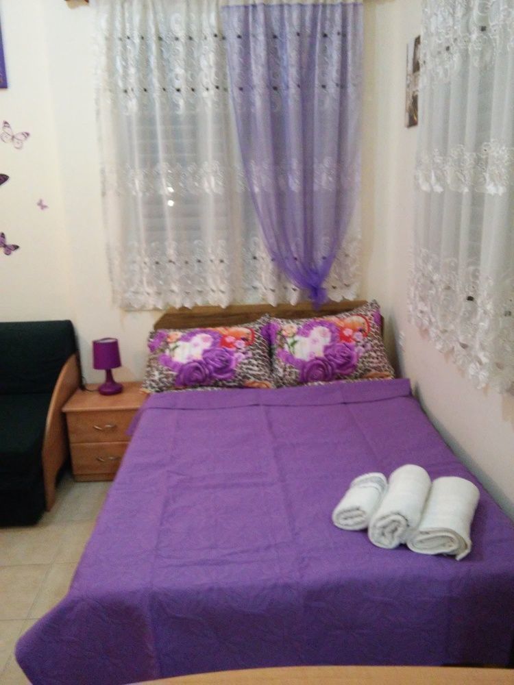 Guest House Orlihome Хайфа Екстер'єр фото
